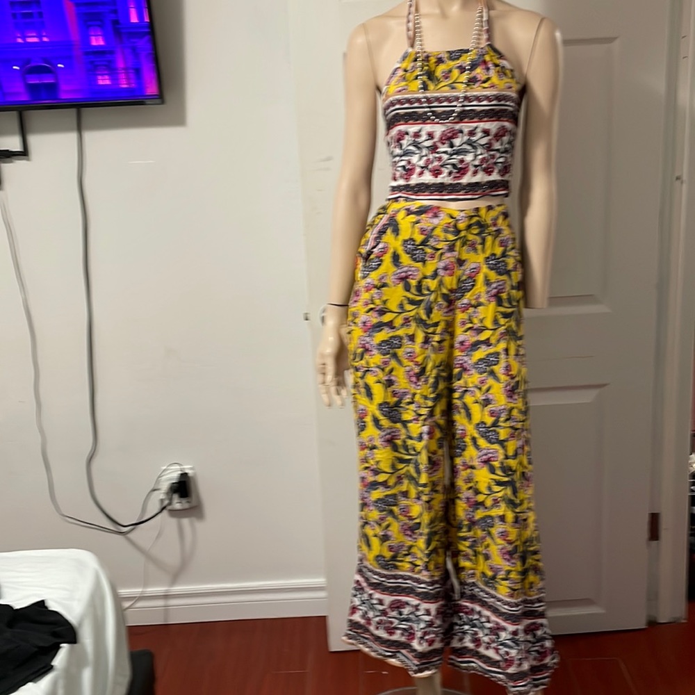 Coords set.wideleg pants.In excellent condition